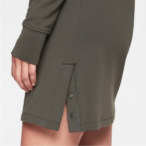 Athleta Surrey Hills Hoodie Sweatshirt Dress with Kangaroo Pocket. Size Small - Picture 9 of 13